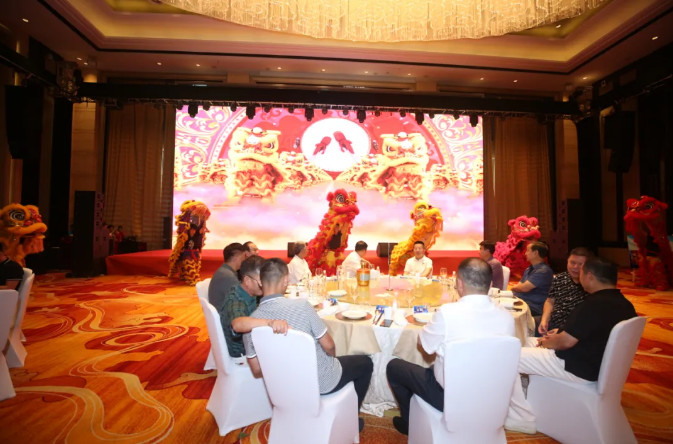 河北001号茅台酱香系列酒体验中心开业，河北酱酒市场再升温