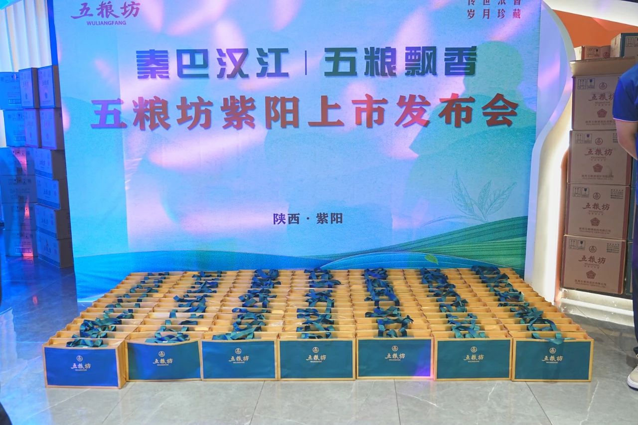 deffc623bfea165f29693c82fe31d36a.jpg