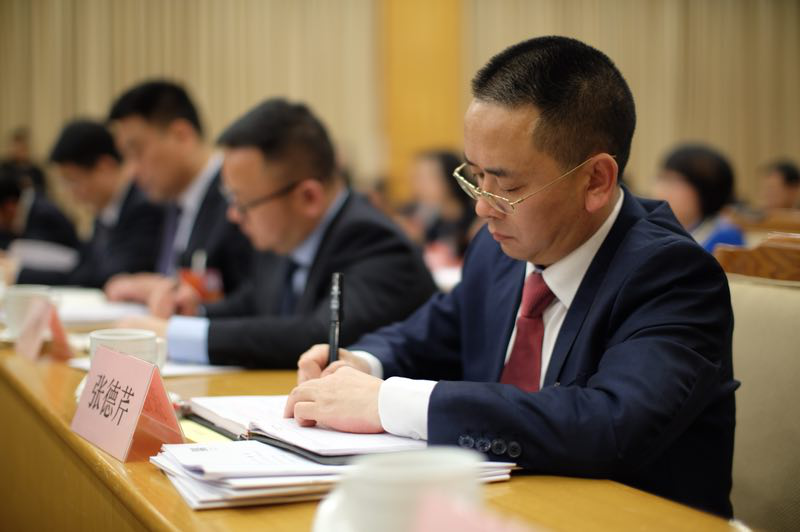 张德芹代表：塑造中国品牌要发自内心地尊重消费者