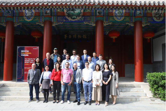 茅台再“约粉”！“爵士之夜”风靡上海外滩，跨界时尚走进青年消费群体！