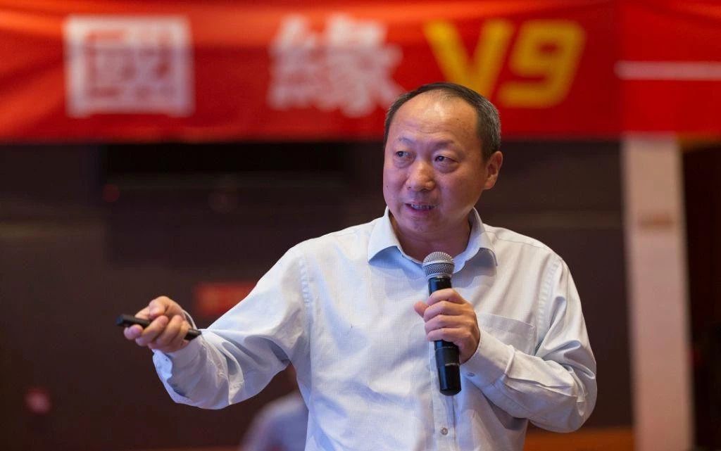 吴建峰荣获“大国酱香首席工匠”荣誉称号