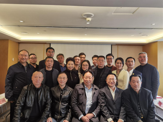 四川酒类流通协会专委会  通稿1511.png