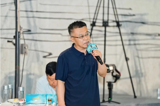 那杯藏在“醫”字里的酒,我们在会稽山找到了答案