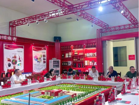 中酒协走访宁夏红,共商枸杞酒产业高质量发展新路径