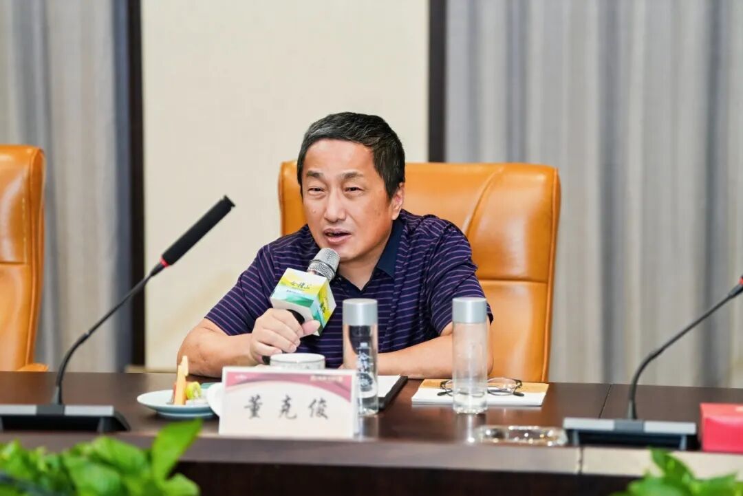 浙江白酒大商集体走进会稽山·兰亭,诠释高端黄酒与高端渠道的共生共长