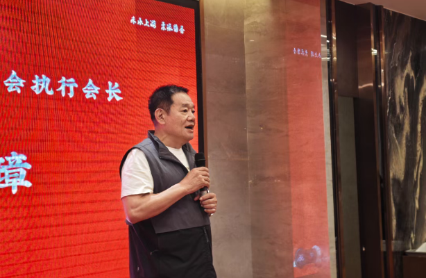 “草本酱酒”新品正式上市,慎初古酒持续深耕福建根据地市场